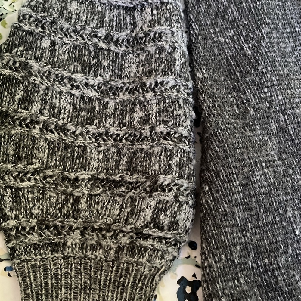 Knox Rose Embroidered Sweater - Picture 9 of 10
